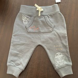 Gap Star Wars baby sweatpants (6-12 months)